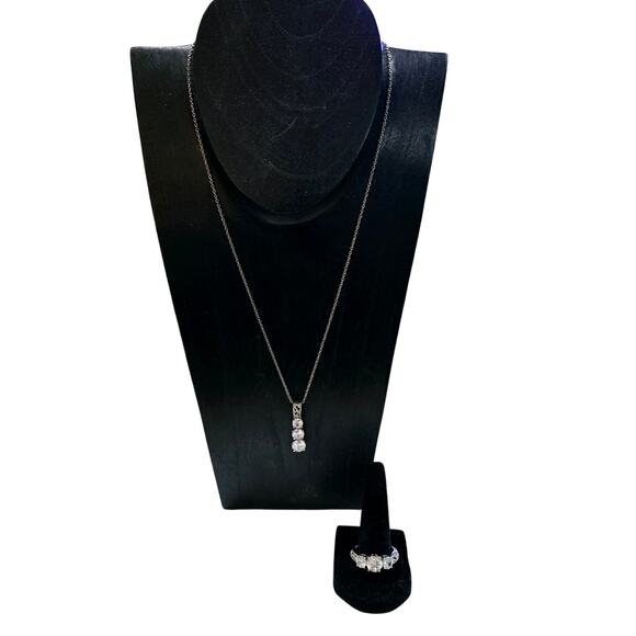 3 White CZ Stone 2 Piece Ring and Necklace Set NWOT - Picture 1 of 7
